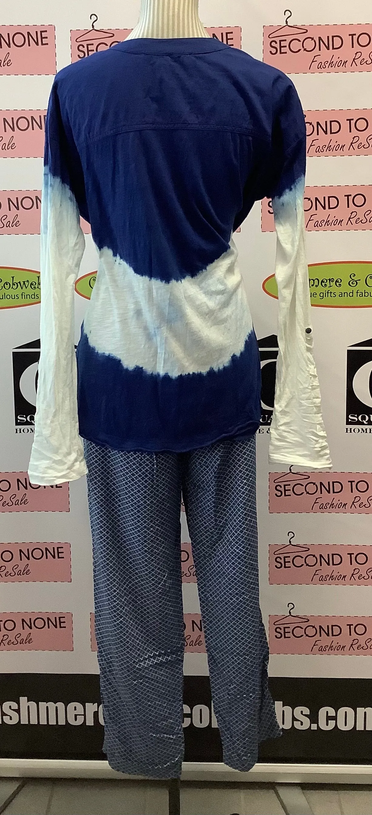 Bandolino Tie Dye Peasant Top (Size M)