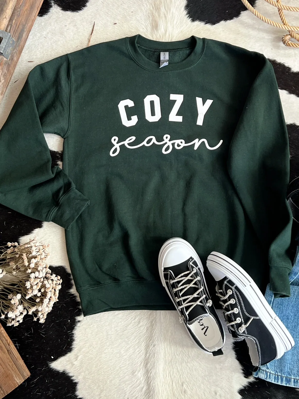 Cozy Season Graphic Crew Neck Sweatshirt - 3 Colors*