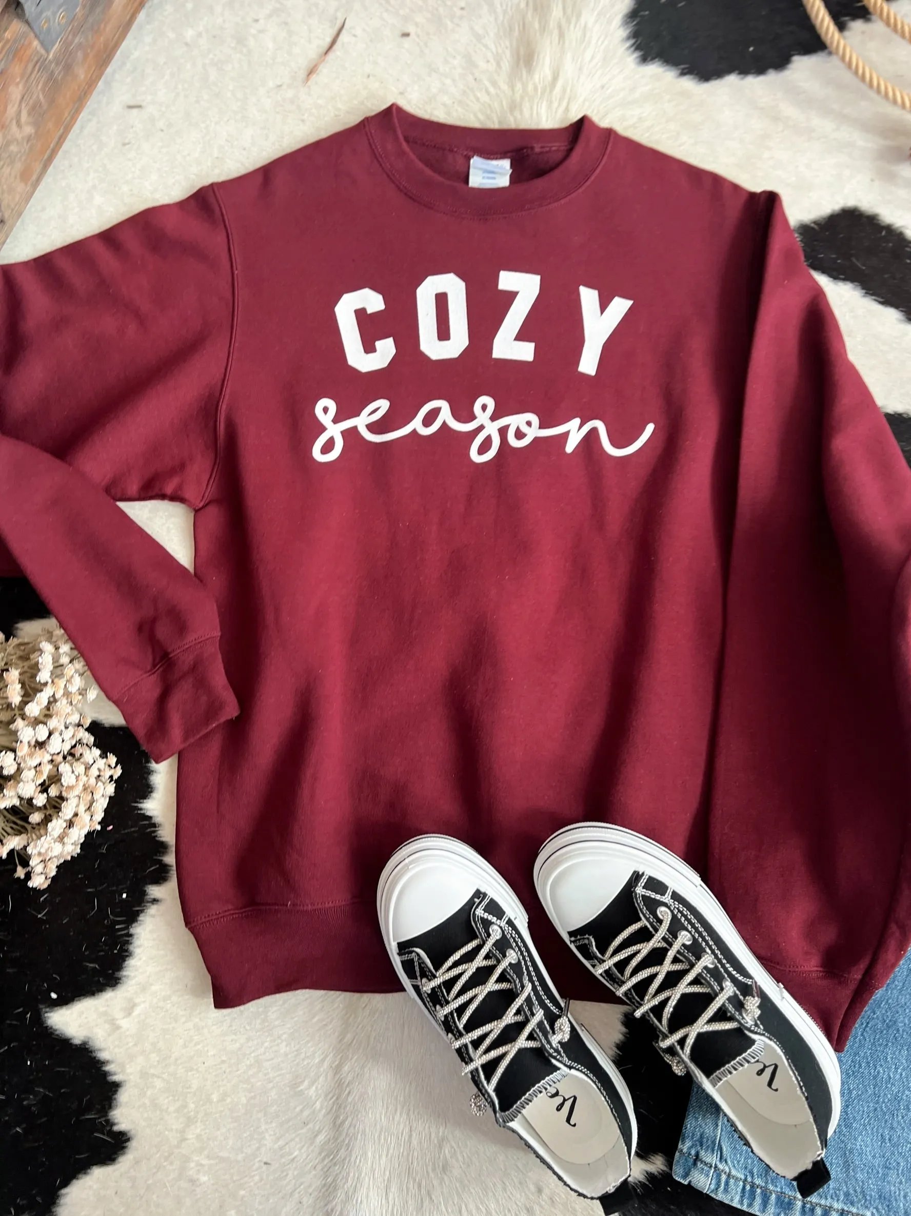 Cozy Season Graphic Crew Neck Sweatshirt - 3 Colors*