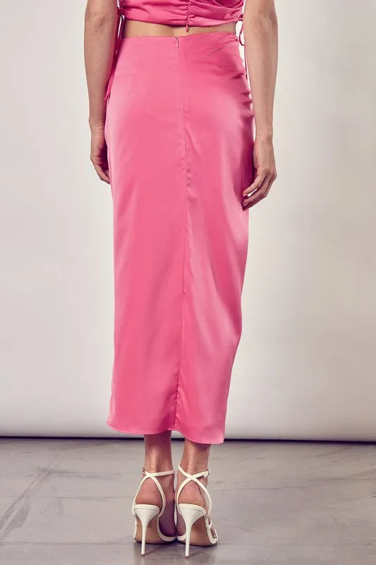 Do   Be Feminine Side Gathered Slit Hem Skirt