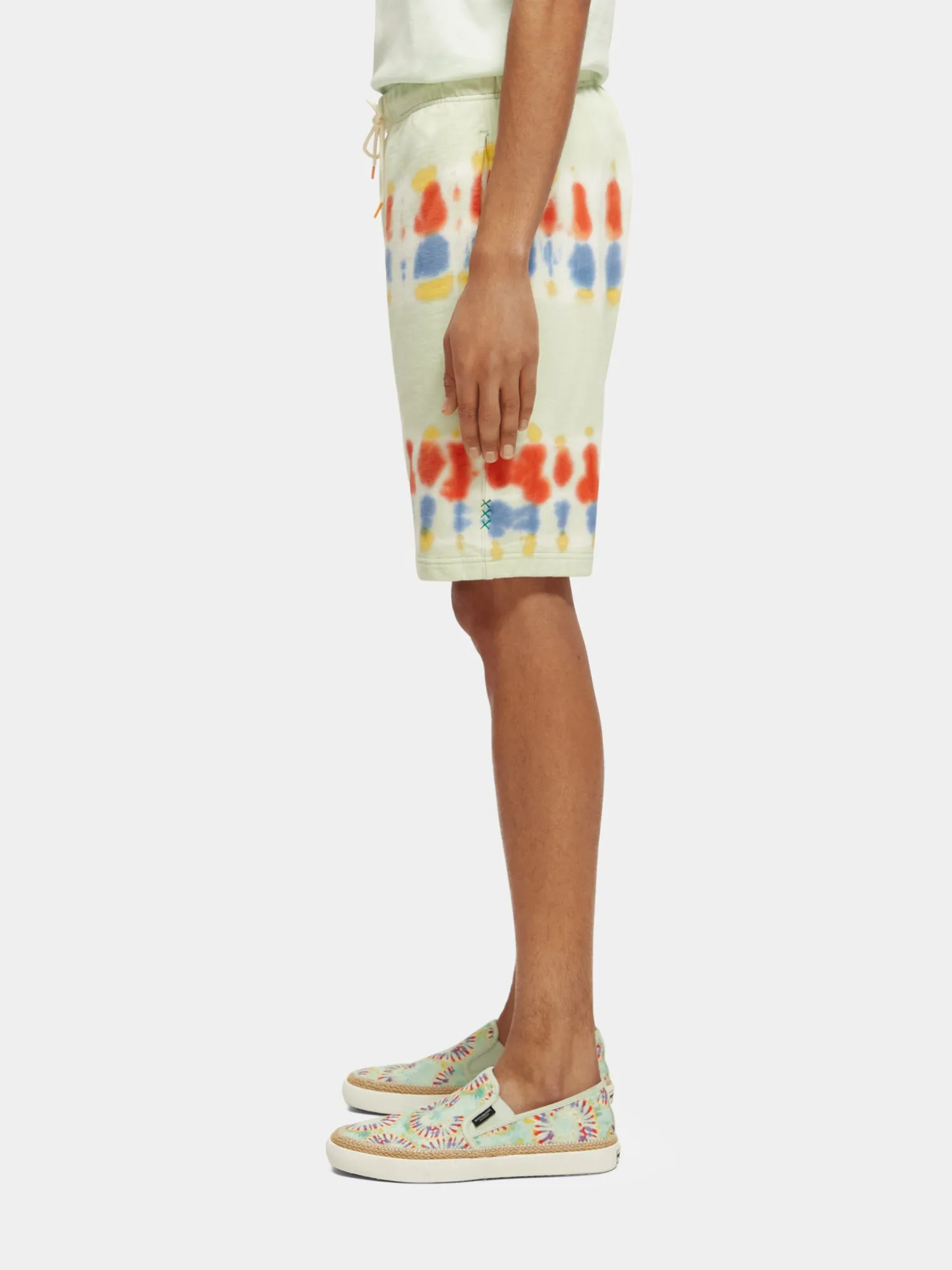 Relaxed tie-dyed sweatshorts