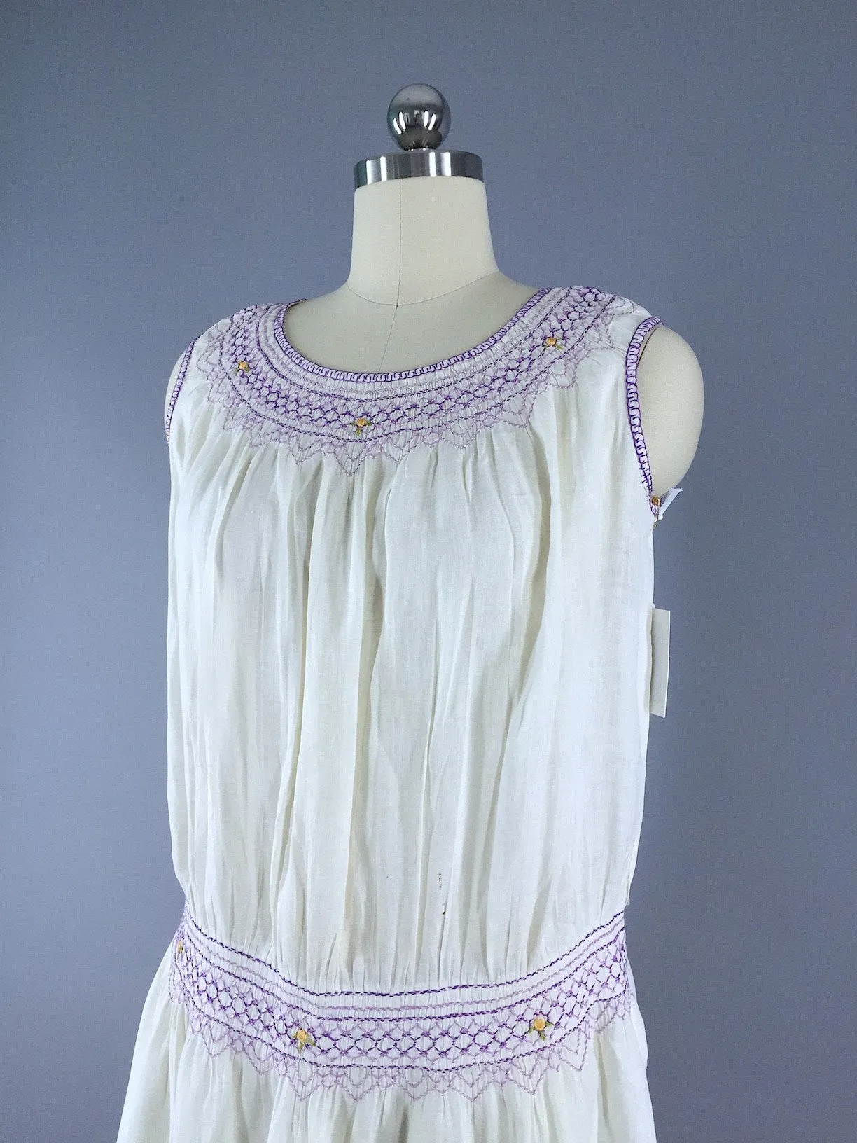 Vintage 1920s Embroidered Cotton Peasant Dress